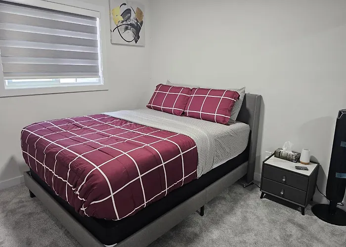 Sleek Home In Trendy Community At Sw, Edmonton