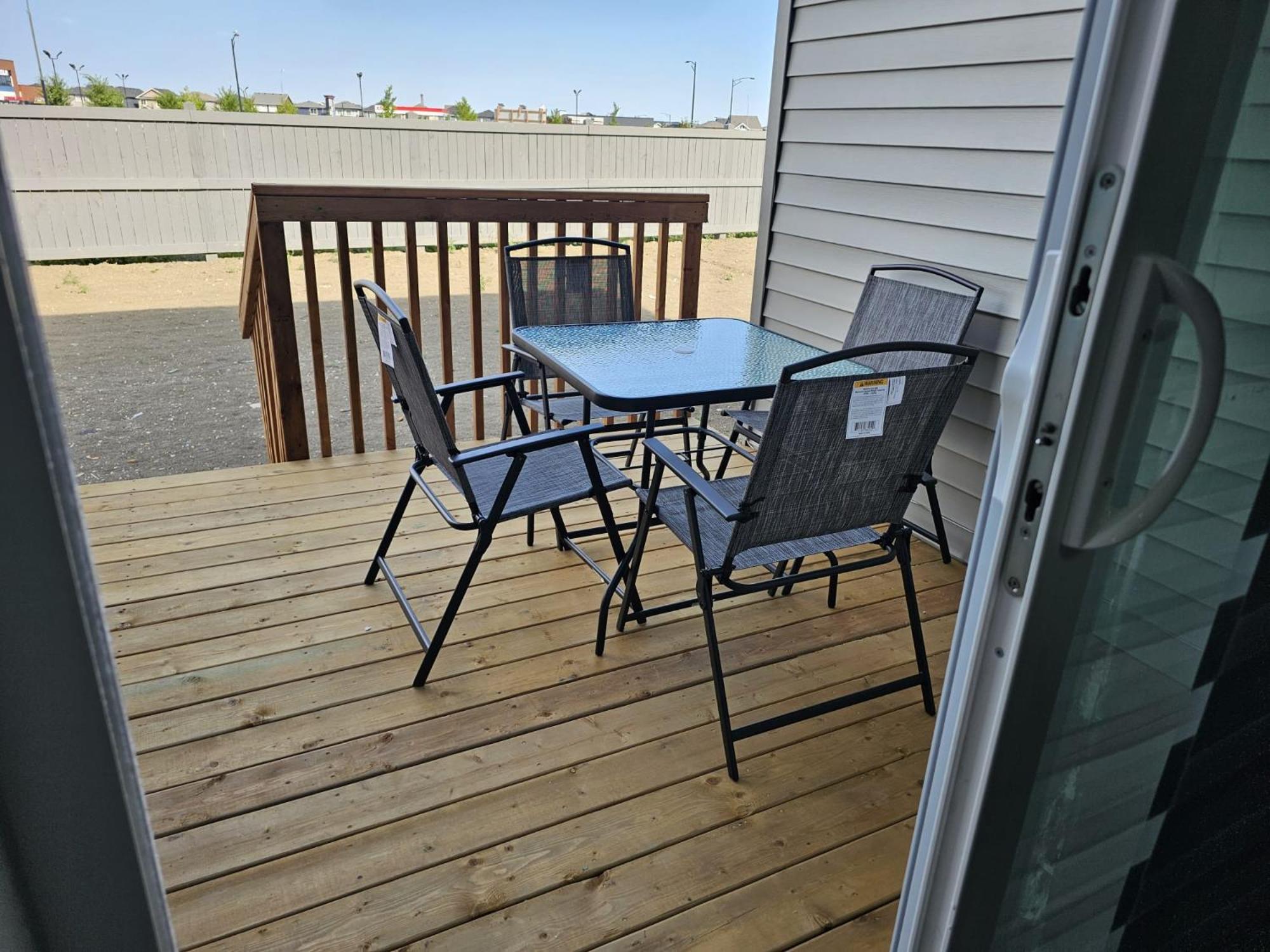 Holiday home Sleek In Trendy Community At Sw,